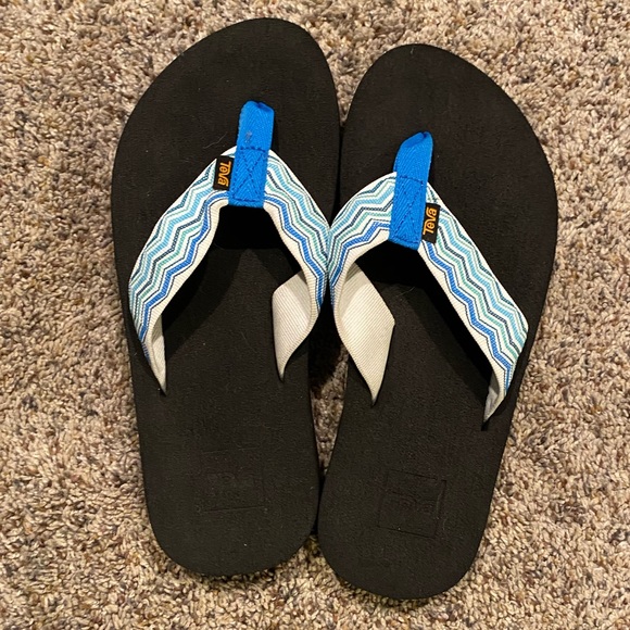 Teva Shoes - NWOT Teva Flip Flops